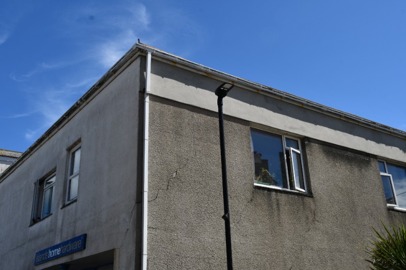 Islands Home Hardware & Heydor FlatsIslands Home Hardware Islands